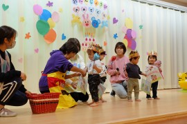11月生まれのお誕生会の様子