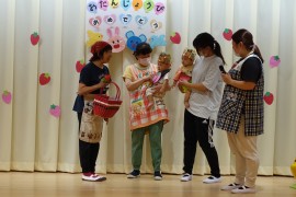 5月生まれのお誕生会の様子