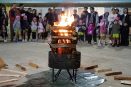 5歳児きく組「特別保育」と「お泊り会」をしました。②