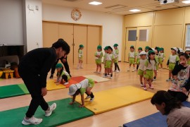 体操教室が始まりました(さくら組・きく組)